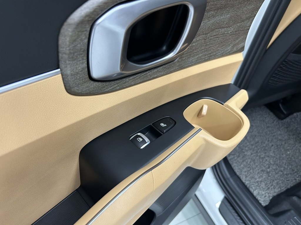 2020 Kia Sorento, 2.2L, 130000km - Image 15