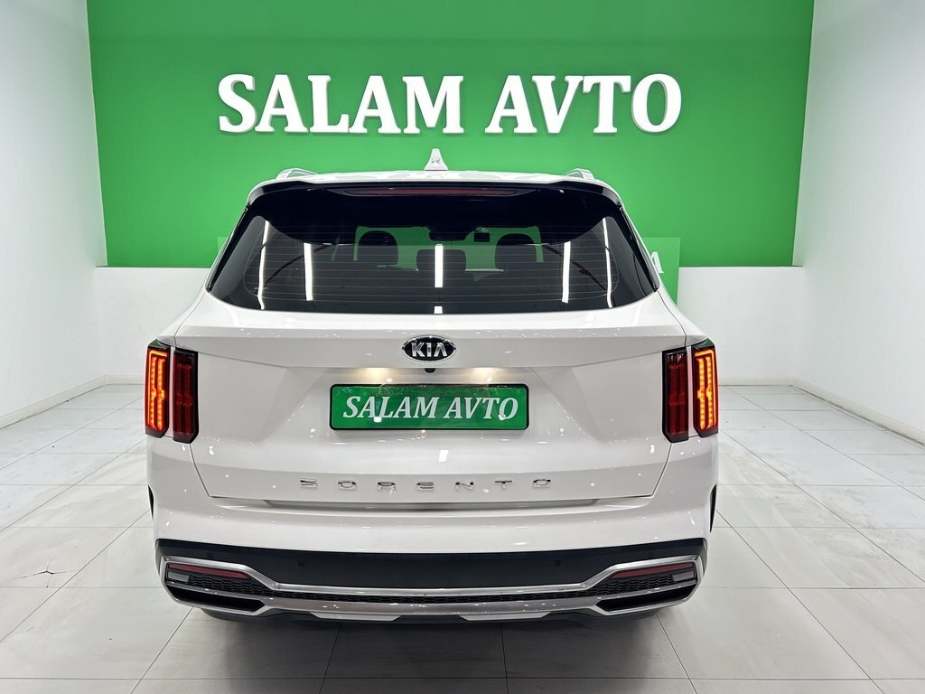 2020 Kia Sorento, 2.2L, 130000km - Image 5