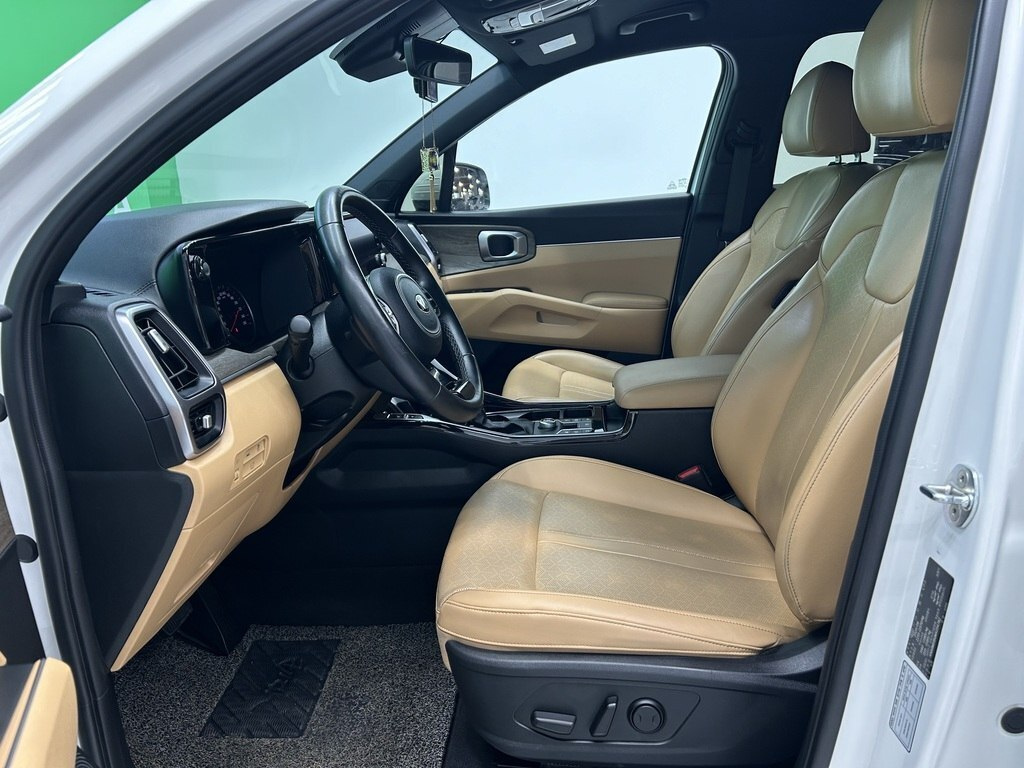 2020 Kia Sorento, 2.2L, 130000km - Image 7