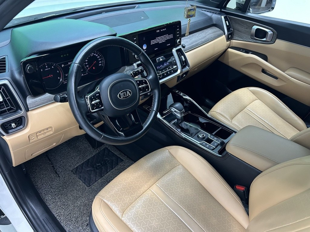 2020 Kia Sorento, 2.2L, 130000km - Image 8
