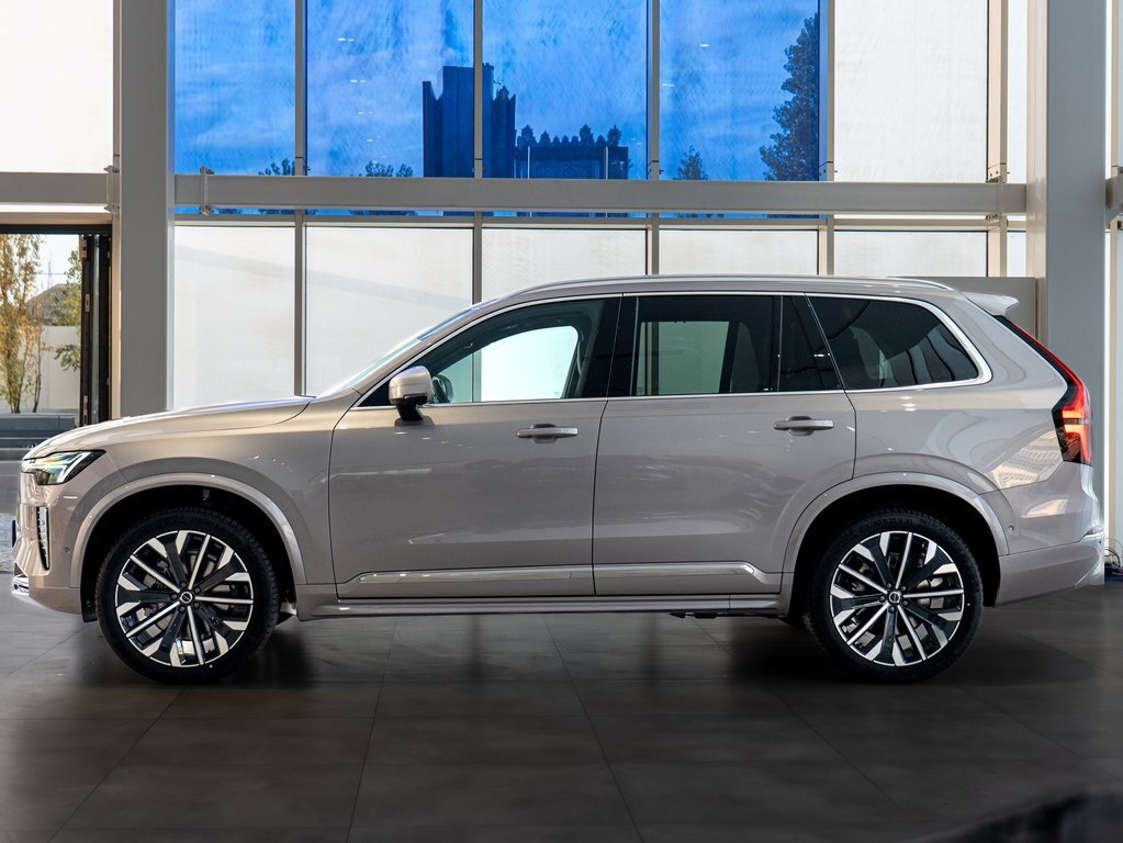 2026 Volvo XC90, 2.0L, 0km - Image 5