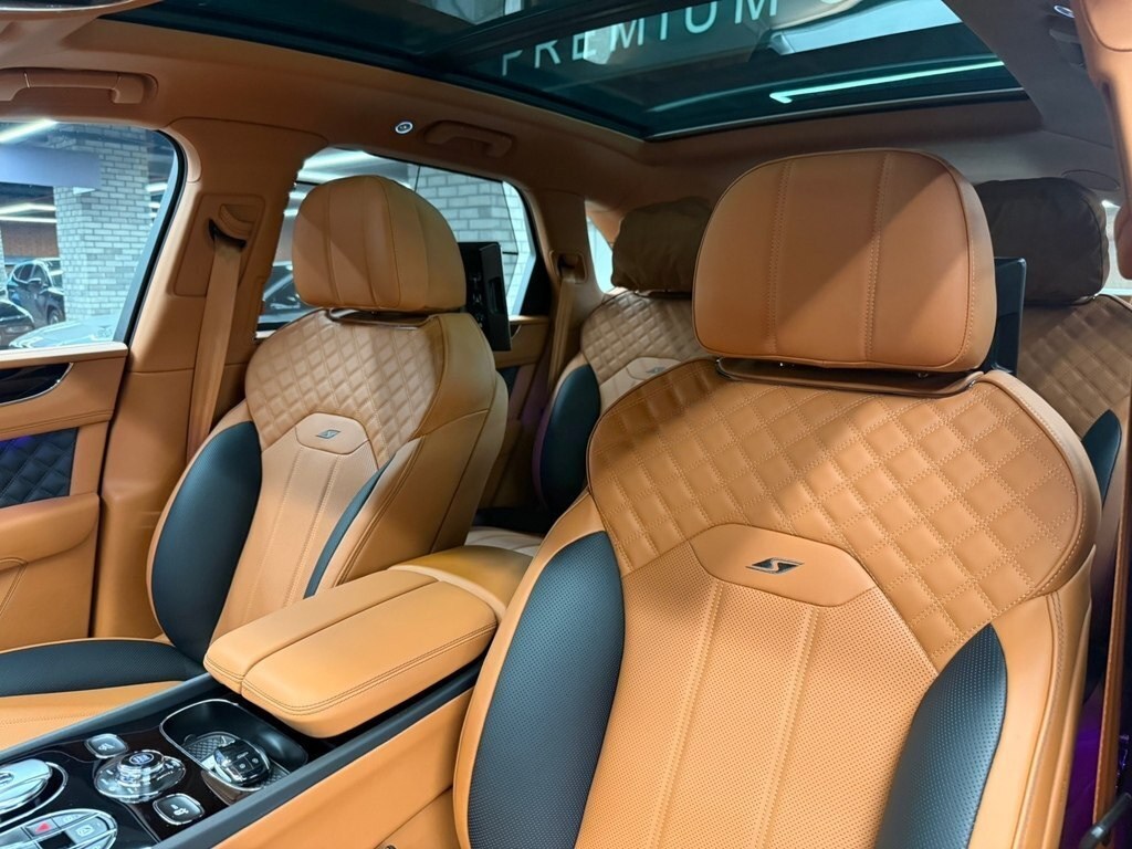2025 Bentley Bentayga, 4.0L, 0km - Image 21