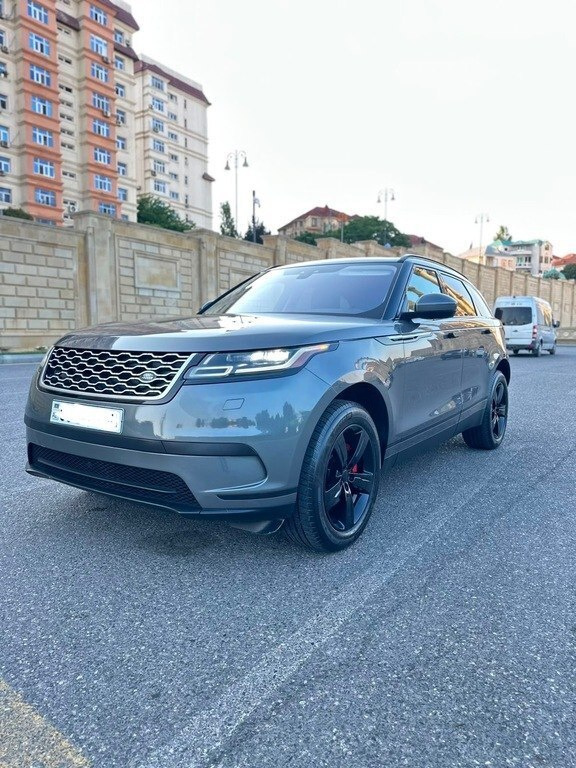 2018 Land Rover RR Velar, 2.0L, 185000km - Image 1