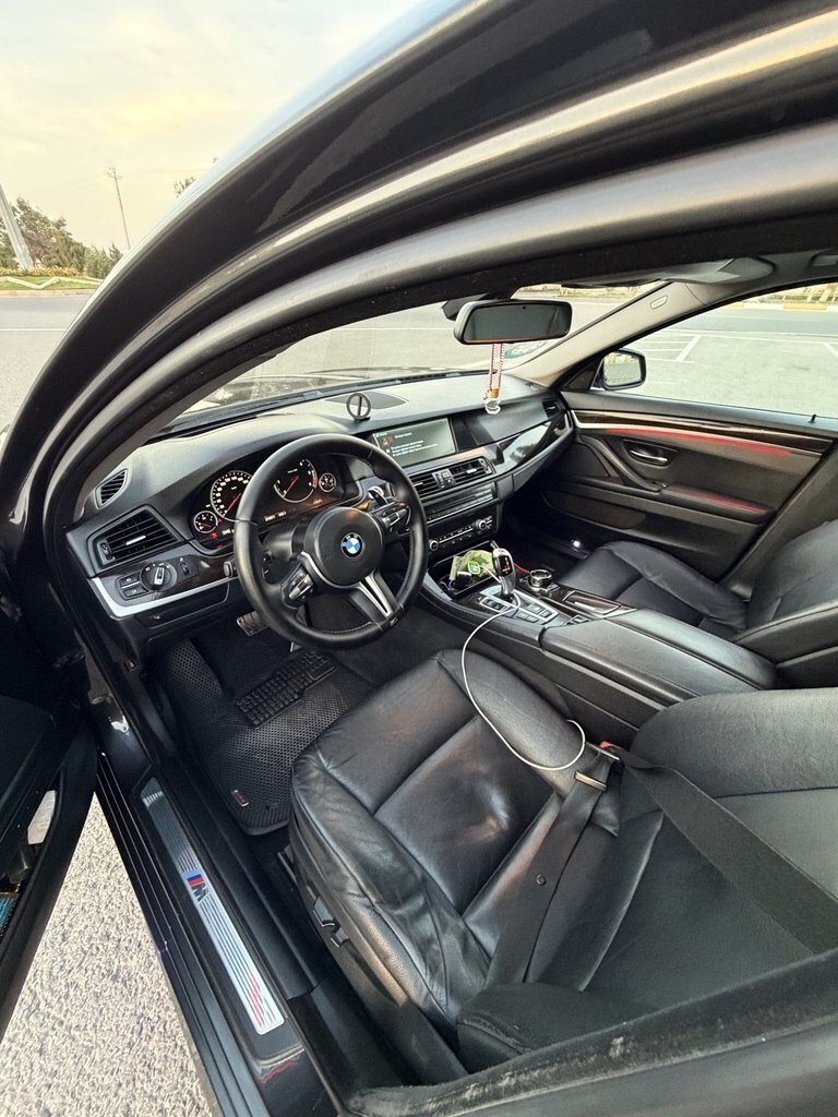 2012 BMW 528, 2.0L, 280000km - Image 7