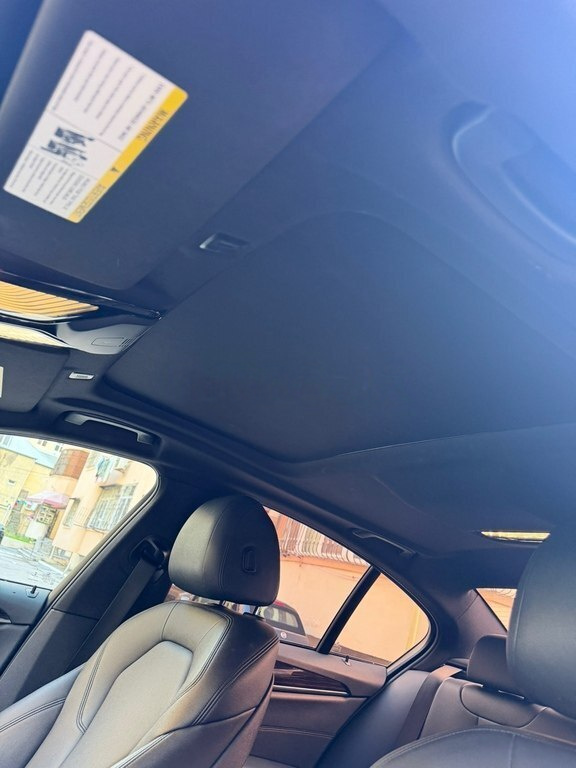 2018 BMW 530, 2.0L, 207000km - Image 8