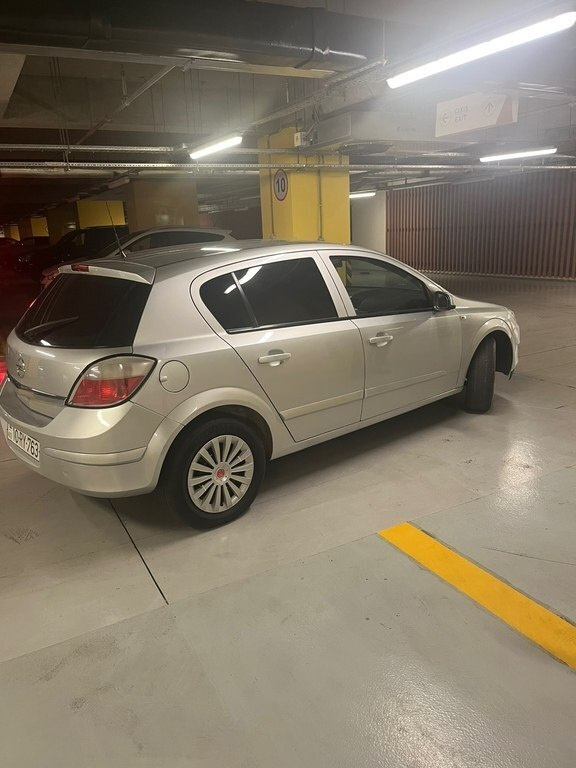 2007 Opel Astra, 1.4L, 352000km - Image 13