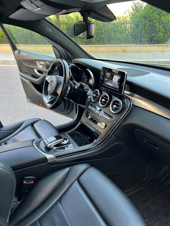 2017 Mercedes GLC 250 4MATIC Coupe, 2.0L, 122000km - Image 15