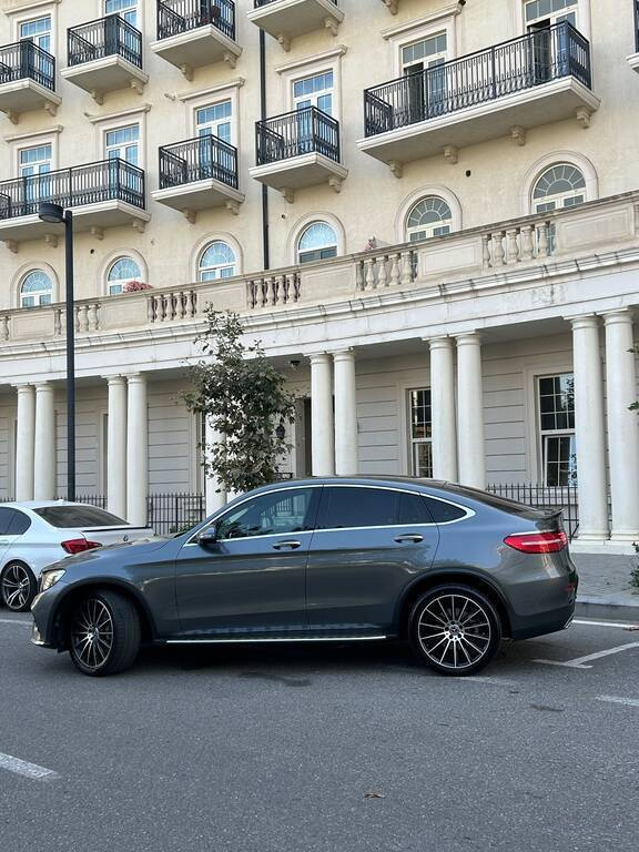 2017 Mercedes GLC 250 4MATIC Coupe, 2.0L, 122000km - Image 8