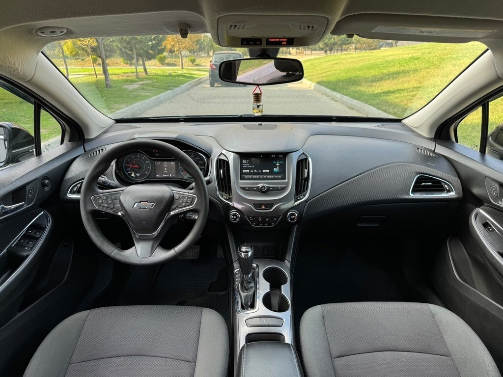 2016 Chevrolet Cruze, 1.4L, 119000km - Image 14