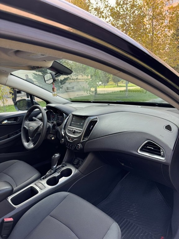 2016 Chevrolet Cruze, 1.4L, 119000km - Image 15