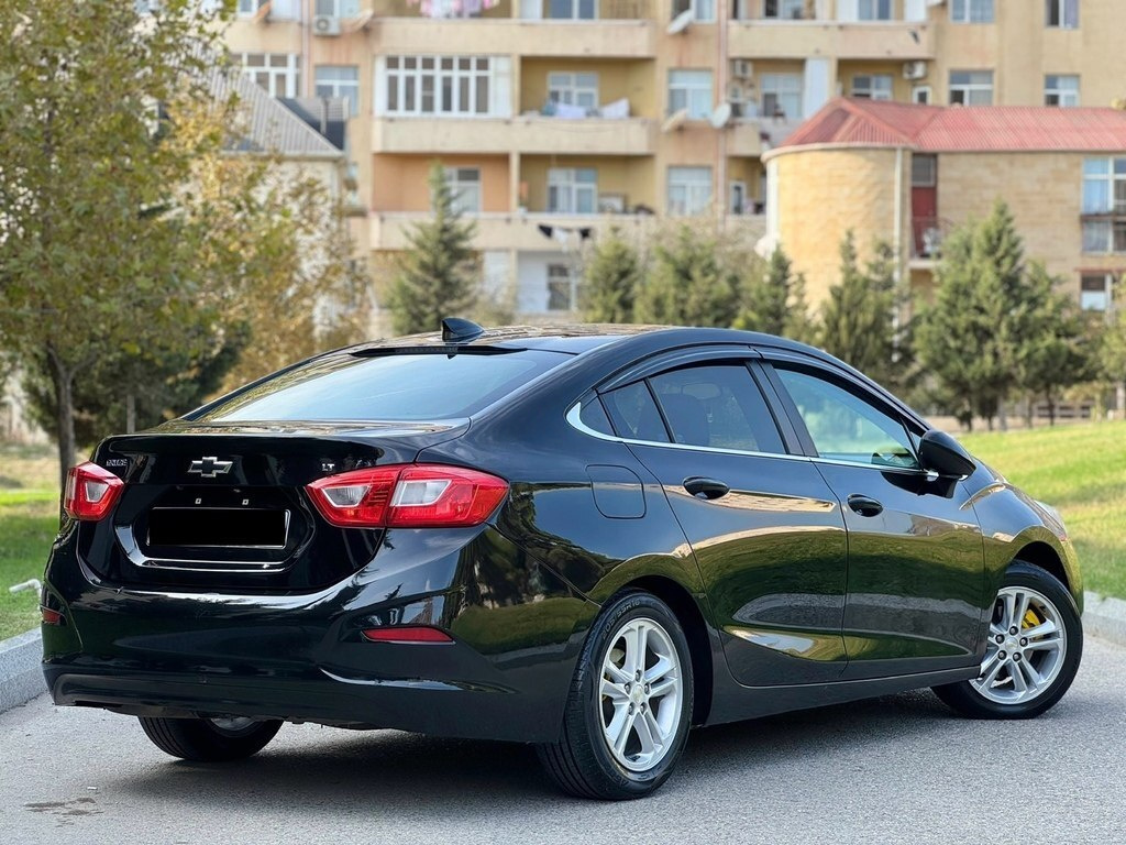 2016 Chevrolet Cruze, 1.4L, 119000km - Image 3