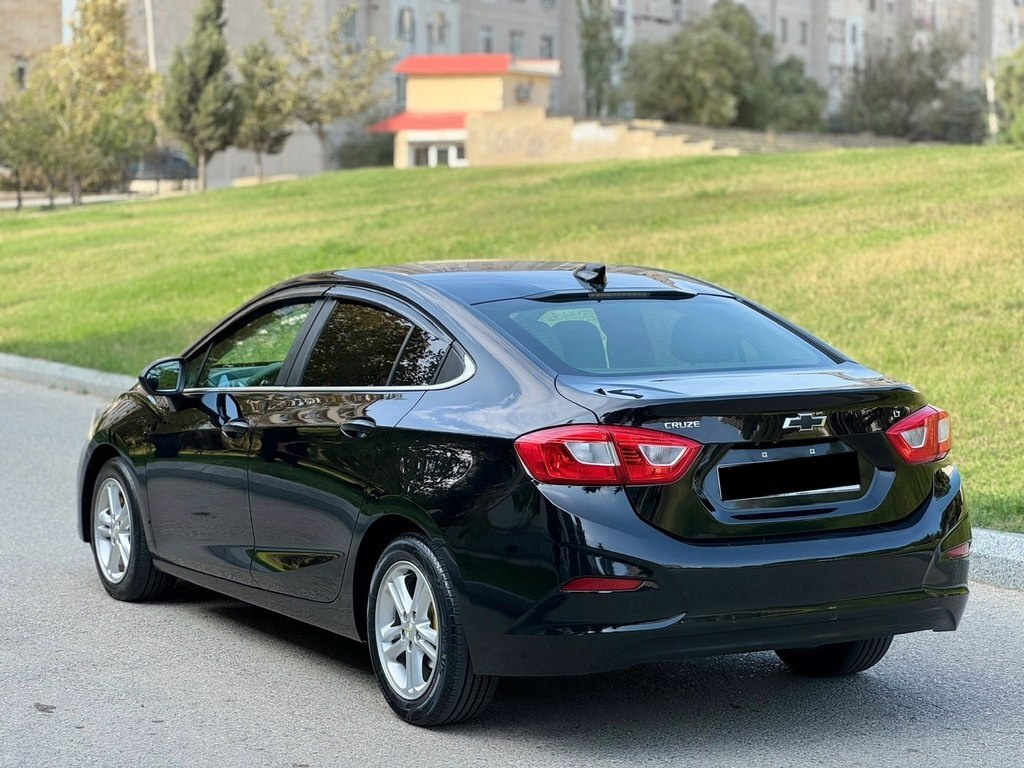 2016 Chevrolet Cruze, 1.4L, 119000km - Image 8