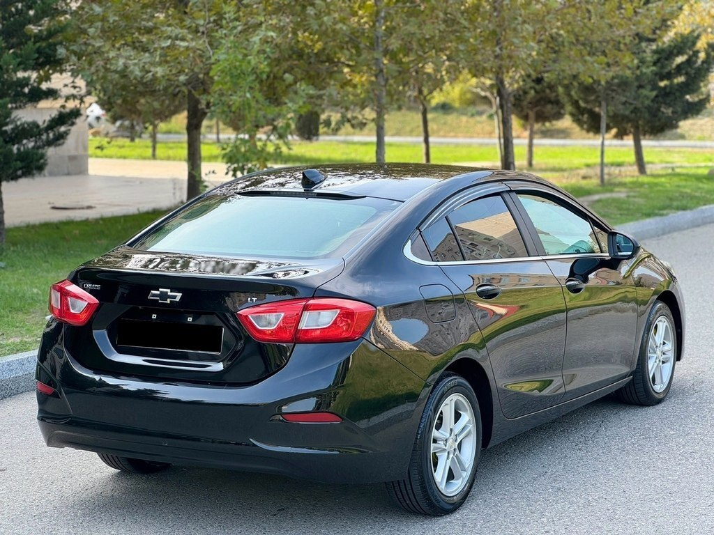 2016 Chevrolet Cruze, 1.4L, 119000km - Image 10