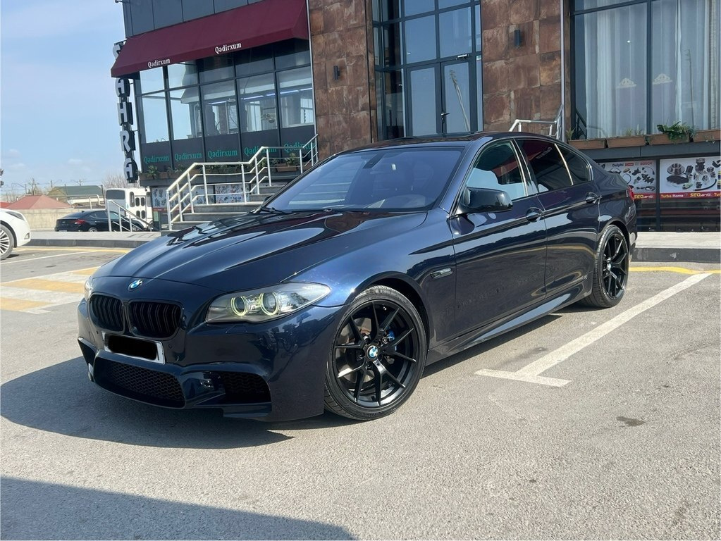 2011 BMW 520d, 2.0L, 500000km - Image 2