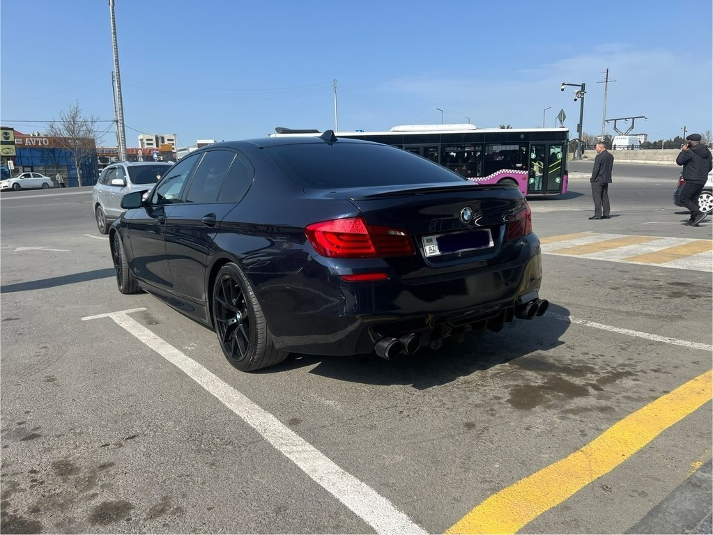 2011 BMW 520d, 2.0L, 500000km - Image 14