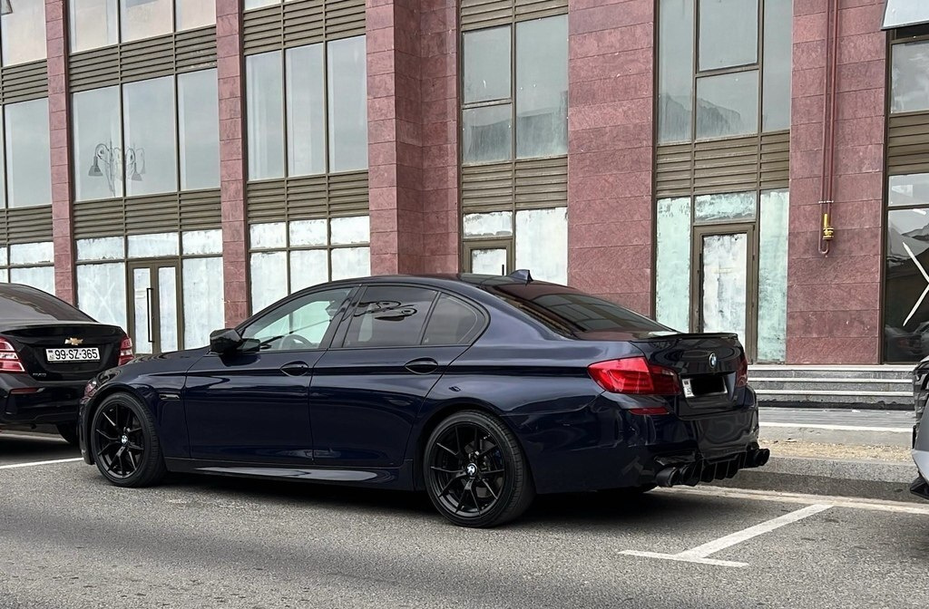 2011 BMW 520d, 2.0L, 500000km - Image 18