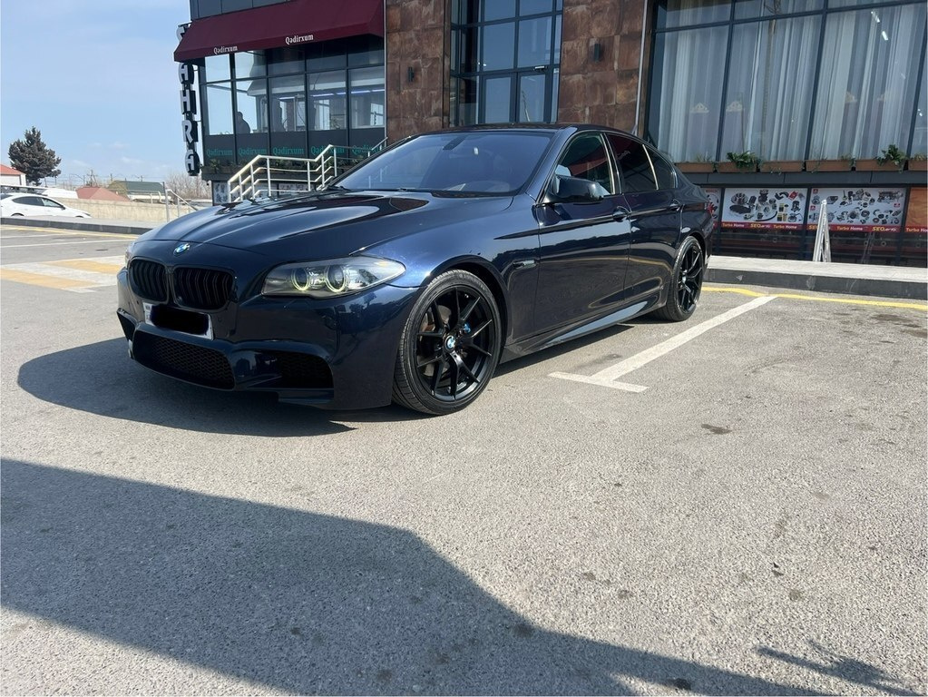 2011 BMW 520d, 2.0L, 500000km - Image 9