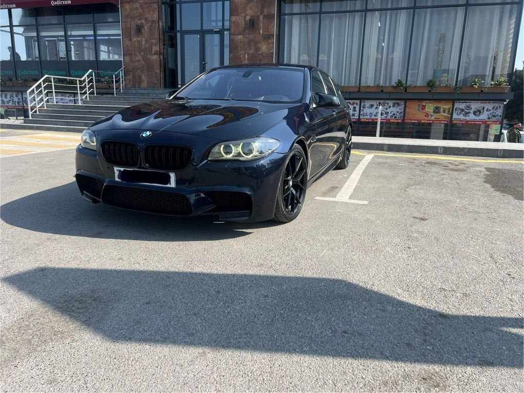 2011 BMW 520d, 2.0L, 500000km - Image 10