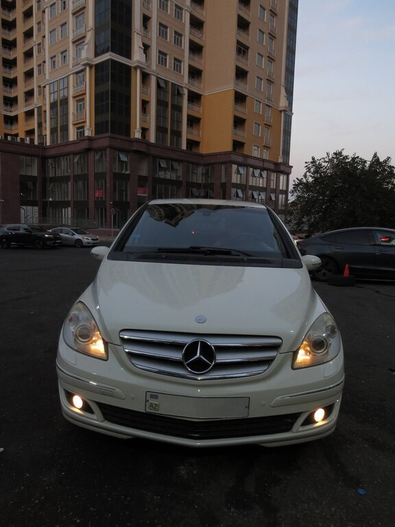 2006 Mercedes B 200, 2.0L, 226000km - Image 1