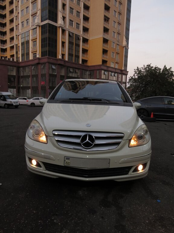 2006 Mercedes B 200, 2.0L, 226000km - Image 3