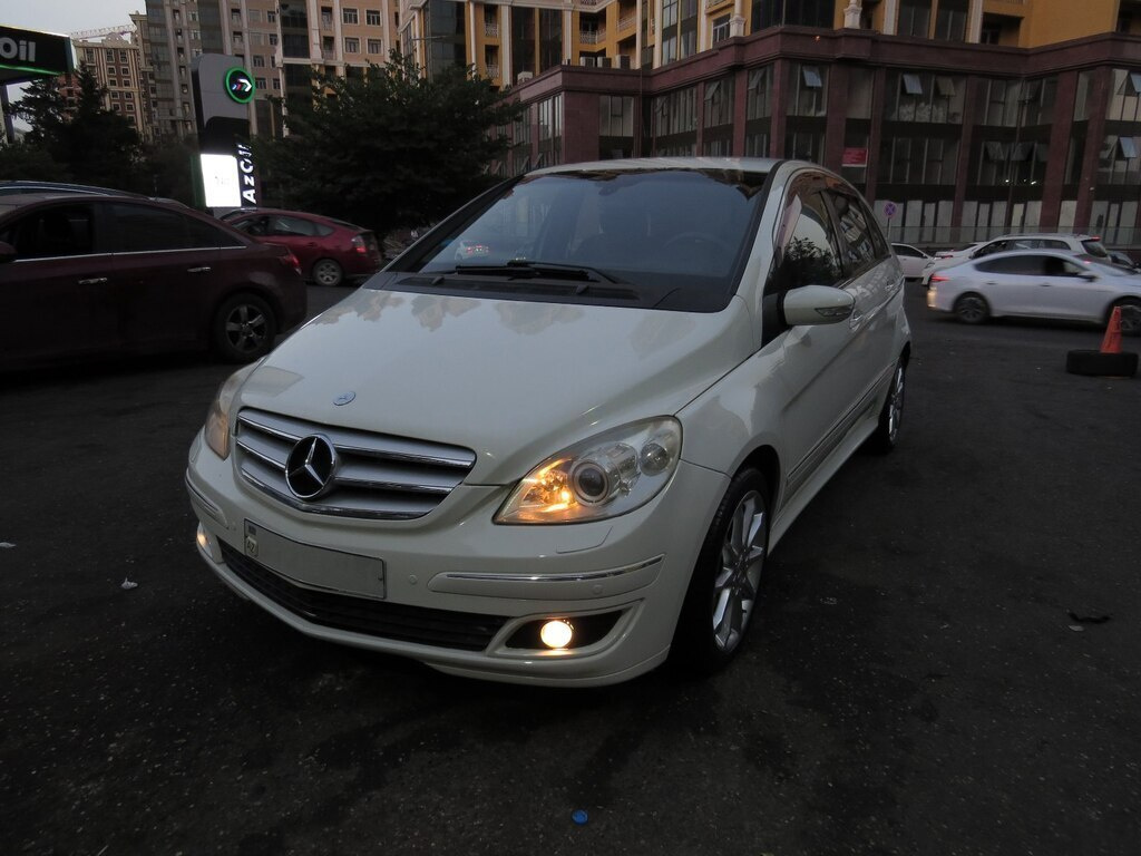 2006 Mercedes B 200, 2.0L, 226000km - Image 4
