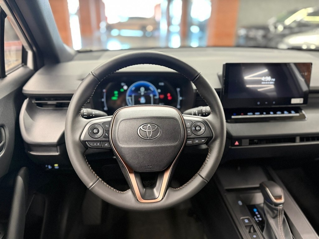 2025 Toyota Corolla Cross, 2.0L, 0km - Image 16
