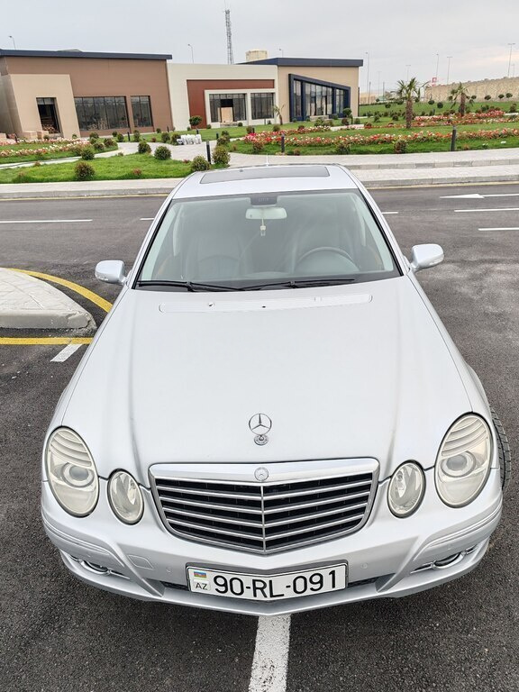 2006 Mercedes E 220, 2.2L, 291633km - Image 3