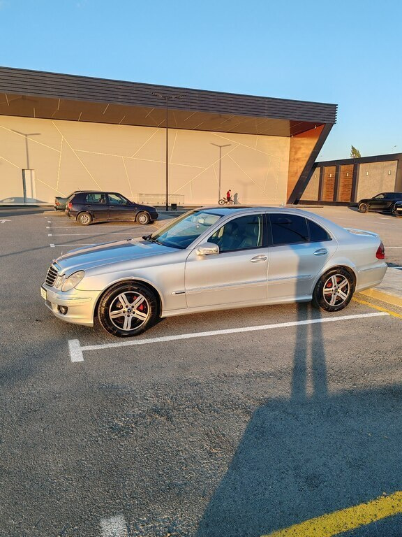 2006 Mercedes E 220, 2.2L, 291633km - Image 7