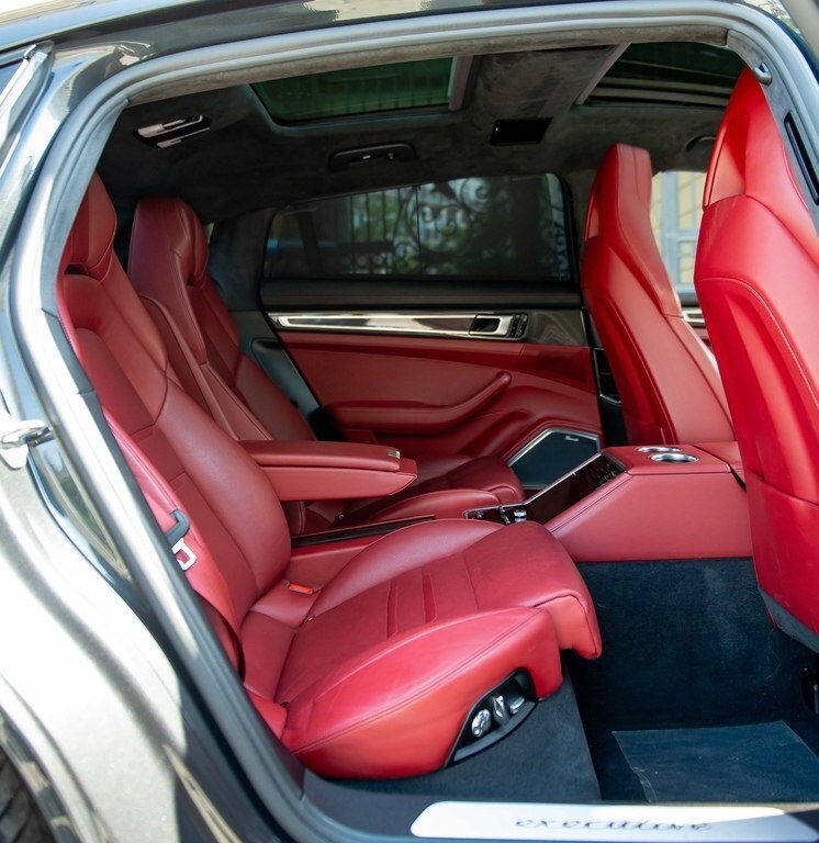 2018 Porsche Panamera Turbo, 4.0L, 81000km - Image 18
