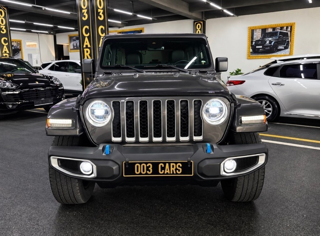 2023 Jeep Wrangler, 2.0L, 45400km - Image 1