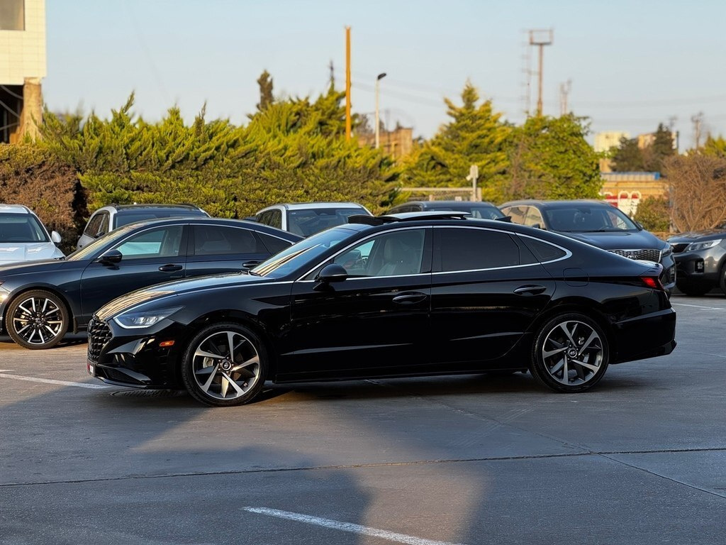 2022 Hyundai Sonata, 1.6L, 89000km - Image 11