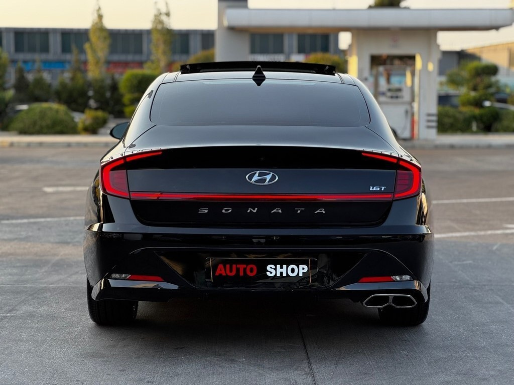 2022 Hyundai Sonata, 1.6L, 89000km - Image 6