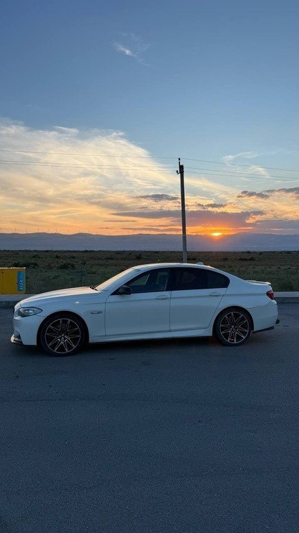 2012 BMW 535, 3.0L, 285000km - Image 6