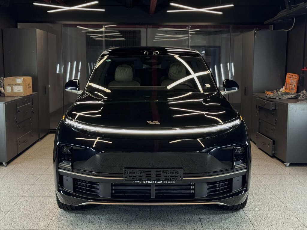 2025 Li Auto L9, 1.5L, 0km - Image 2