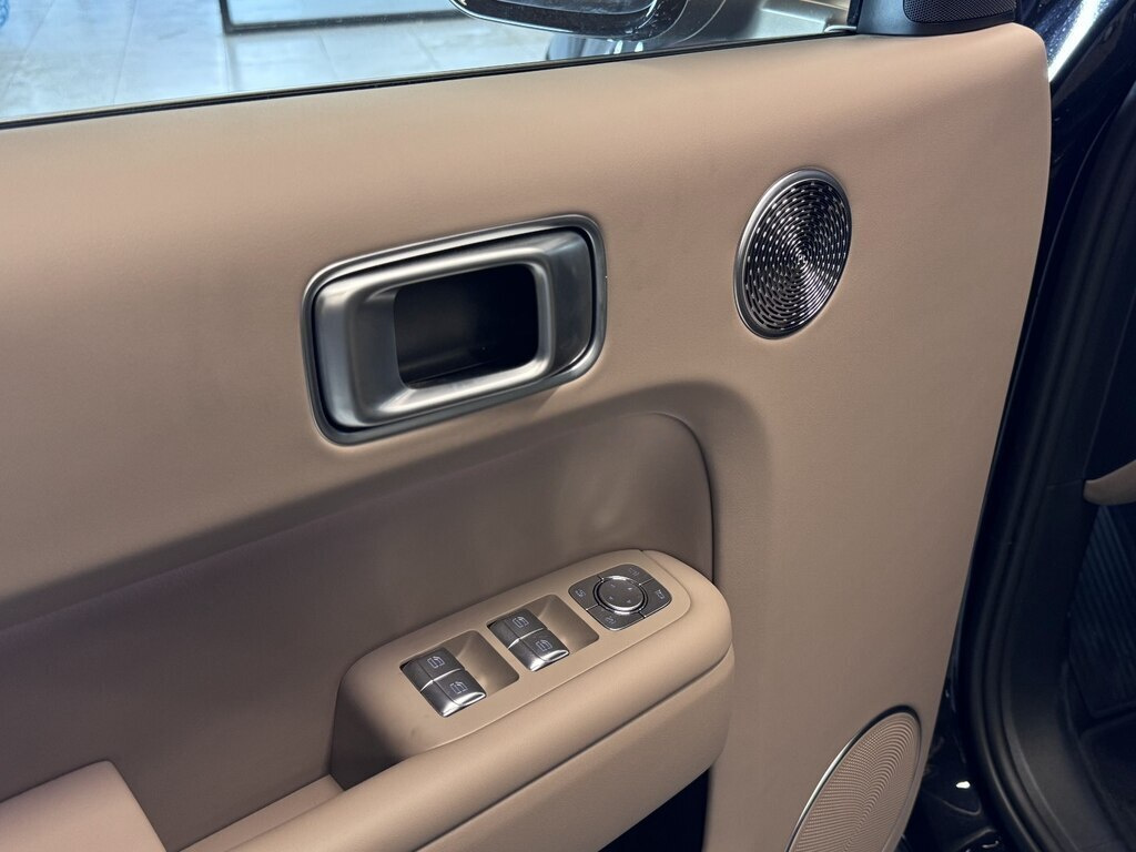 2025 Li Auto L9, 1.5L, 0km - Image 20