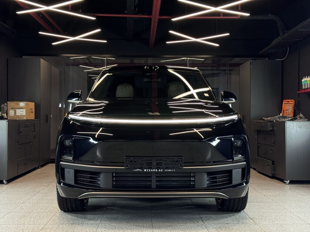 2025 Li Auto L9, 1.5L, 0km - Image 3
