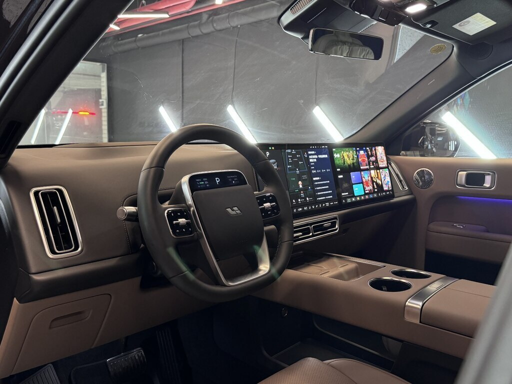 2025 Li Auto L9, 1.5L, 0km - Image 21