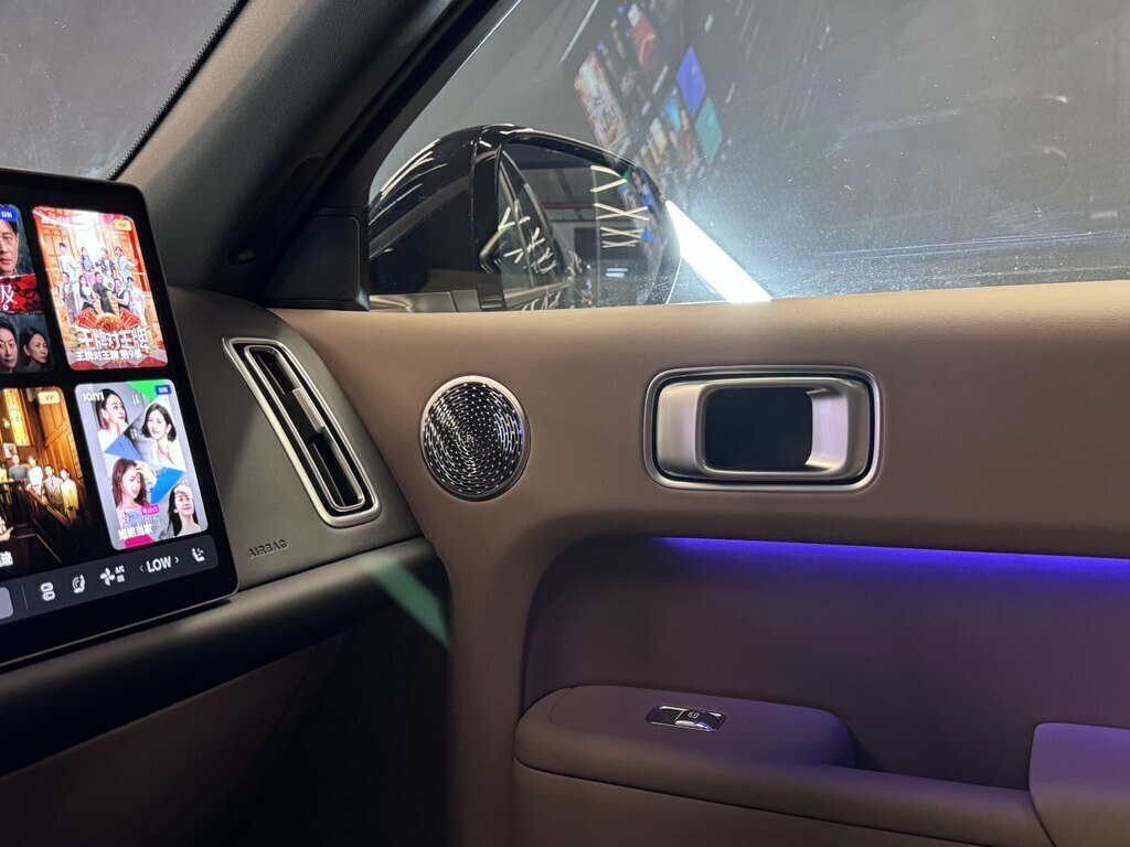 2025 Li Auto L9, 1.5L, 0km - Image 23