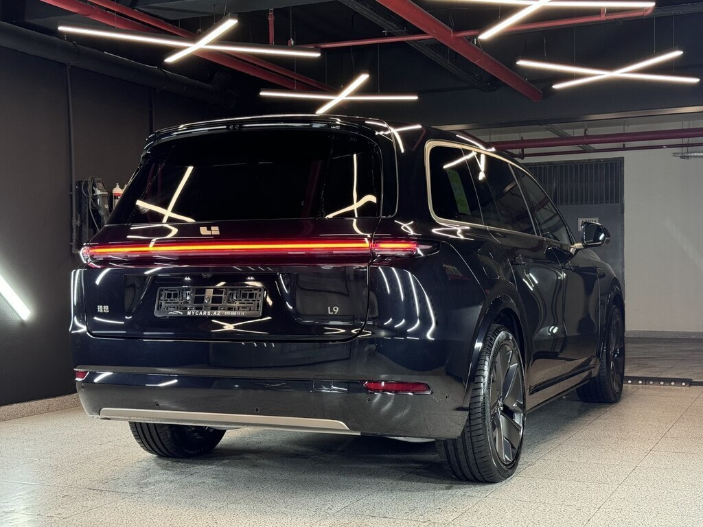 2025 Li Auto L9, 1.5L, 0km - Image 10