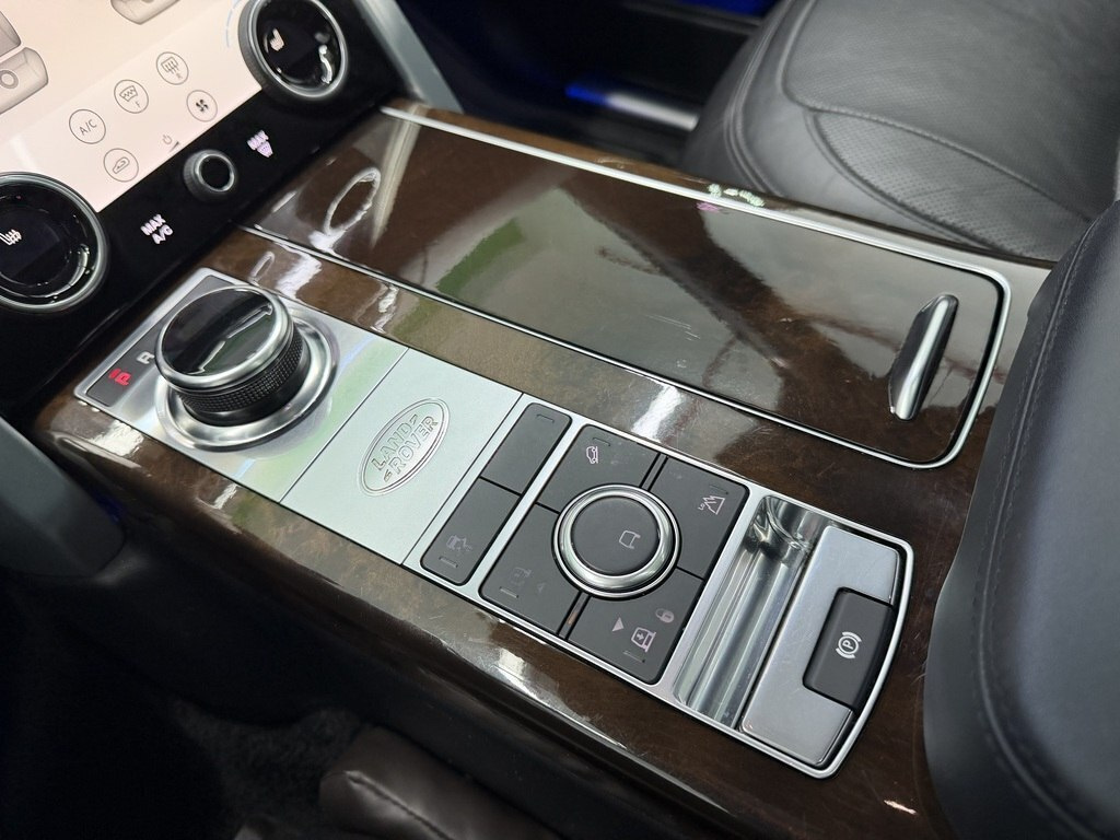 2020 Land Rover Range Rover, 3.0L, 149600km - Image 14