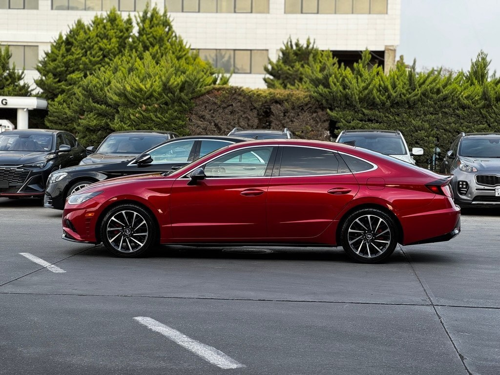 2020 Hyundai Sonata, 1.6L, 102000km - Image 9