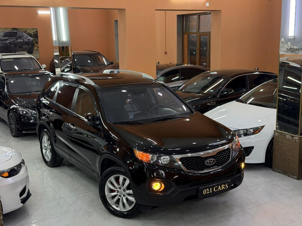 2010 Kia Sorento, 2.0L, 218086km - Image 1