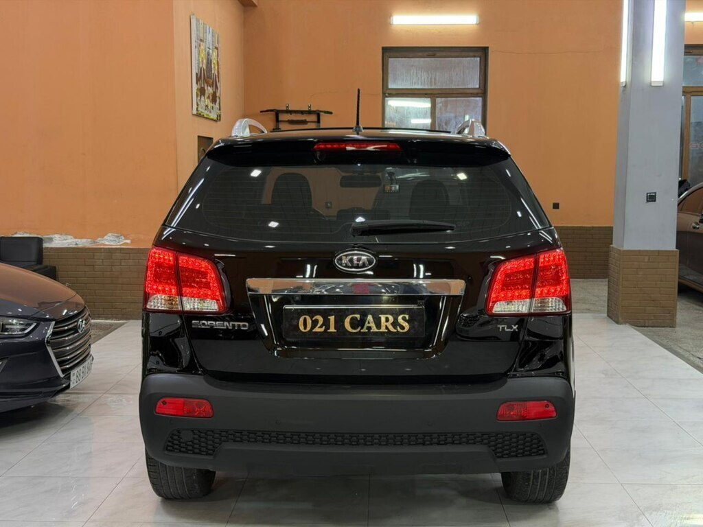2010 Kia Sorento, 2.0L, 218086km - Image 3