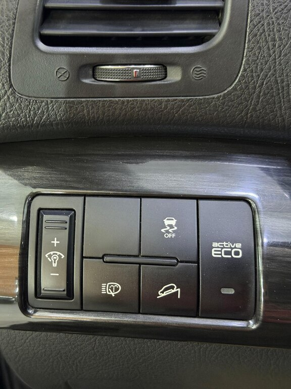 2010 Kia Sorento, 2.0L, 218086km - Image 8