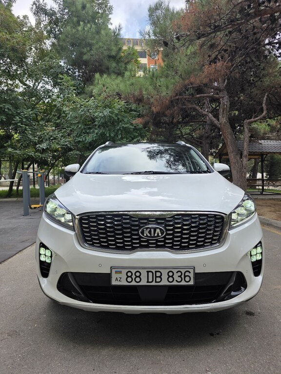 2018 Kia Sorento, 2.2L, 126000km - Image 1