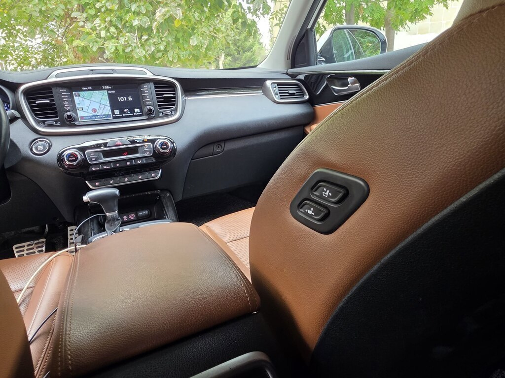 2018 Kia Sorento, 2.2L, 126000km - Image 15
