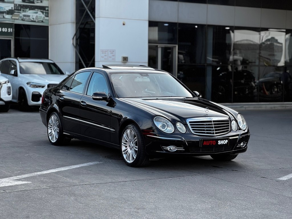 2007 Mercedes E 230, 2.5L, 280000km - Image 1