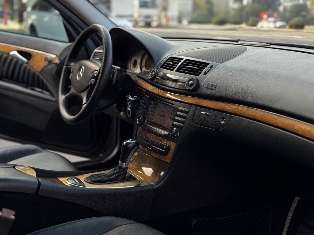 2007 Mercedes E 230, 2.5L, 280000km - Image 18