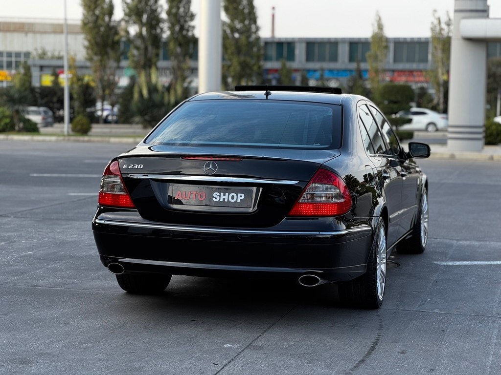 2007 Mercedes E 230, 2.5L, 280000km - Image 4