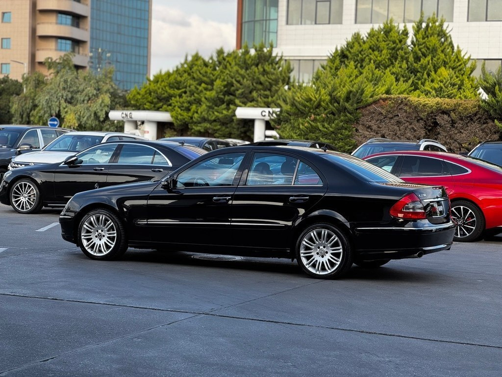 2007 Mercedes E 230, 2.5L, 280000km - Image 9